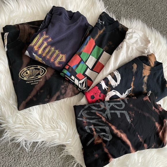 ‼️BLOWOUT SALE‼️5/$25 Bleach dye band shirts - Picture 15 of 17